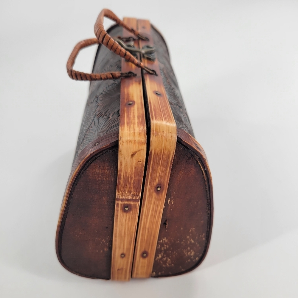 Vintage Bamboo Barrel Handbag Floral Carved Clasp Closure - Picture 8 of 8